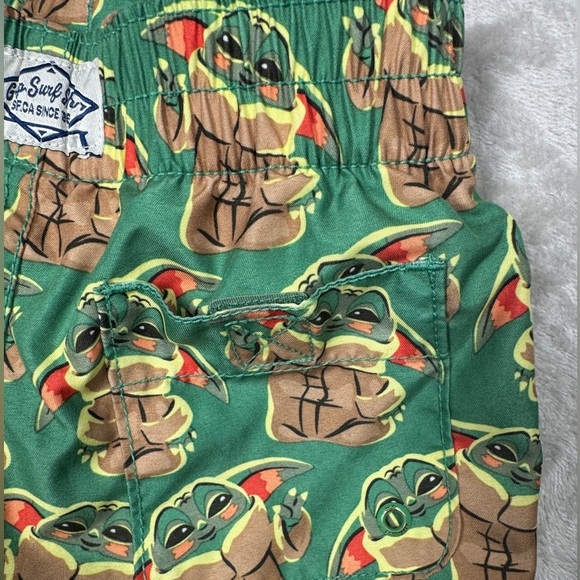 Disney Star Wars X Gap Baby Yoda Grogu Green Swim Trunks Boardshorts 18-24 M - Picture 10 of 16